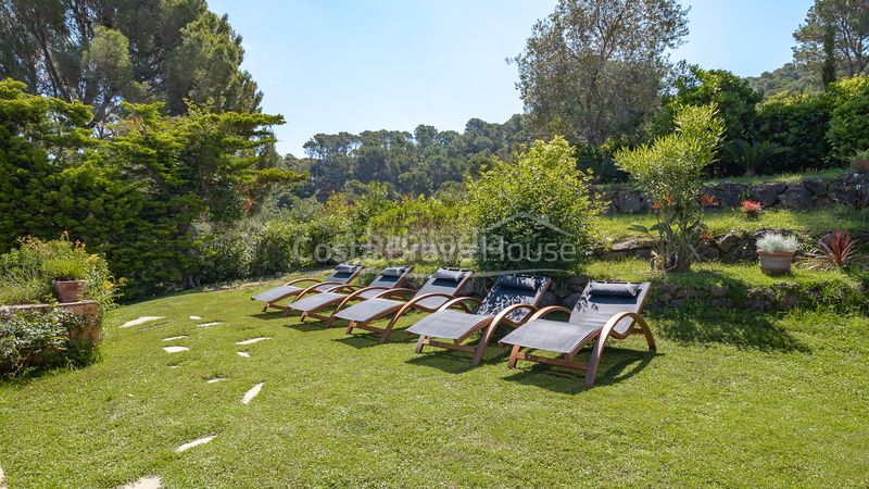 Foto 48acbbf9-c8a9-4f45-83e0-24a7cba43ba3. Casa amb calefacció aparcament piscina a Sa Riera-Sa Fontansa Begur