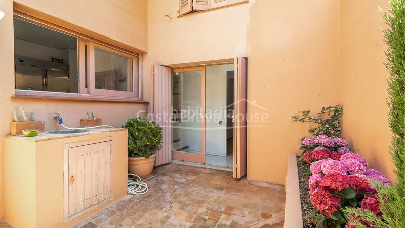Foto ac86c073-3bca-4542-bfcb-48314c8b1427. Casa amb calefacció aparcament piscina a Sa Riera-Sa Fontansa Begur