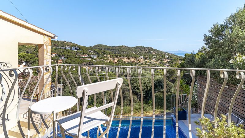 Foto 4597e0d0-d68c-4982-80a8-39e2181ca8c2. Casa amb calefacció aparcament piscina a Aiguafreda-Sa Tuna Begur