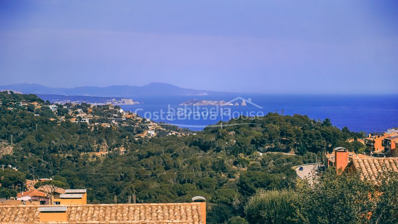 Foto c0f62d24-d230-4c34-896d-824d9749efc8. Casa adossada amb calefacció aparcament piscina a Begur