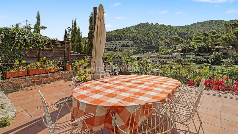 Foto a75f8658-c03e-48df-937b-41cf693a1817. Casa amb calefacció aparcament a Sa Riera-Sa Fontansa Begur