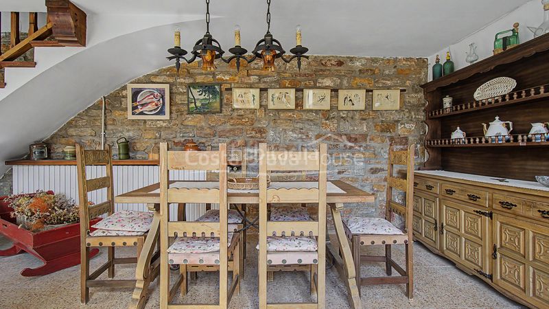 Foto fee19366-32fe-4b39-8ee5-ebb07de2dfbc. Casa amb calefacció aparcament a Sa Riera-Sa Fontansa Begur