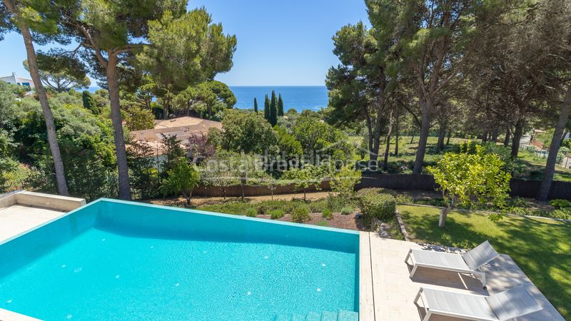 Foto 0f79f910-debf-4301-b501-9589f45c982e. Casa amb calefacció aparcament piscina a Fornells-Aiguablava Begur