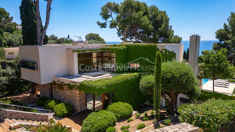 Foto 648ca7da-ec91-4881-9f08-5ad13d59034e. Casa amb calefacció aparcament piscina a Fornells-Aiguablava Begur