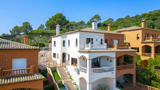 Reihenhaus  Carrer del camí del semafor. Casa adosada reformada en begur, sa tuna, con vistas abiertas al