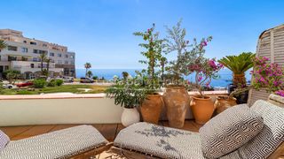 Apartment  Carrer cap sa sal. Apartamento en cap sa sal, begur, con terraza privada y vistas a