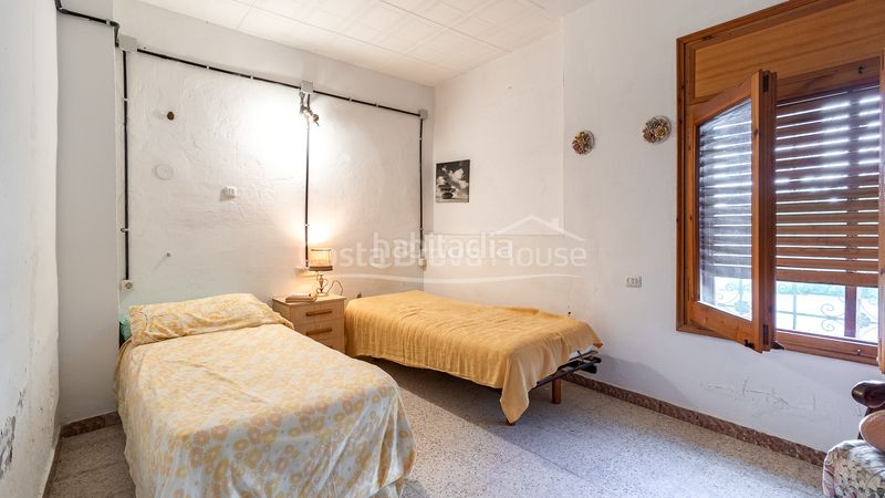 Foto 15799b72-8efb-490b-bf86-11c403318d97. Masia amb aparcament a Begur Begur