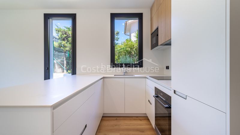Foto 585bf66a-1fbf-4556-9dc6-bbb3f0e53a25. Apartament amb calefacció piscina a La Fosca - Cala Margarida Palamós