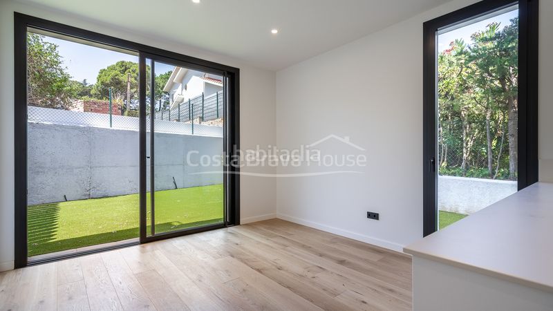 Foto f24e8190-c98a-4552-ab9b-76dcc6216a63. Apartament amb calefacció piscina a La Fosca - Cala Margarida Palamós