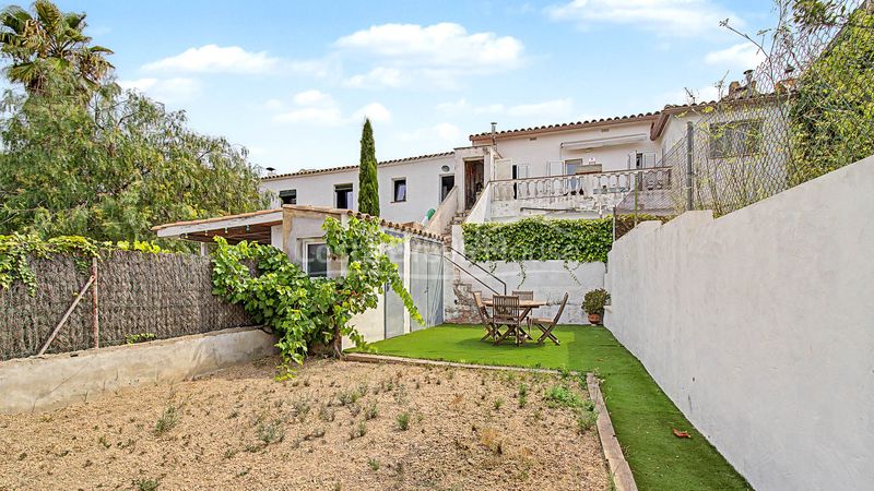 Foto 1776bb61-63a4-4cc5-a2e8-d3f213cb6266. Casa adossada amb calefacció aparcament a Sa Riera-Sa Fontansa Begur