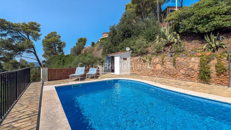 Foto 0a976397-523a-483d-b6c3-c3fd362d182c. Casa amb calefacció aparcament piscina a els masos de Pals Pals