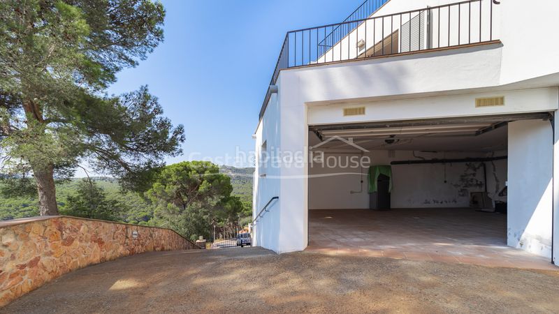 Foto 0f2497f8-8422-4266-9c47-045849d2d343. Casa amb calefacció aparcament piscina a els masos de Pals Pals