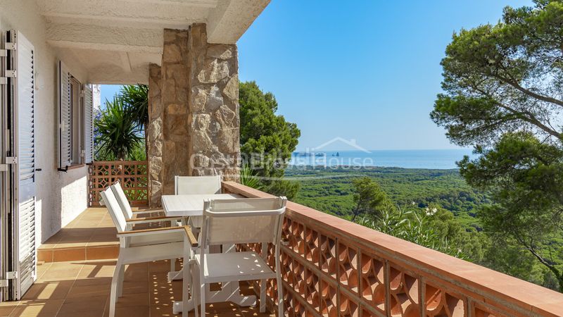 Foto a458e69c-fb92-4d57-ab1c-47f0b8df6f97. Casa amb calefacció aparcament piscina a els masos de Pals Pals
