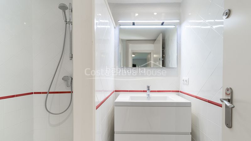 Foto fe91ef2d-01de-44df-8686-e07f0030b5fb. Casa amb calefacció aparcament piscina a els masos de Pals Pals