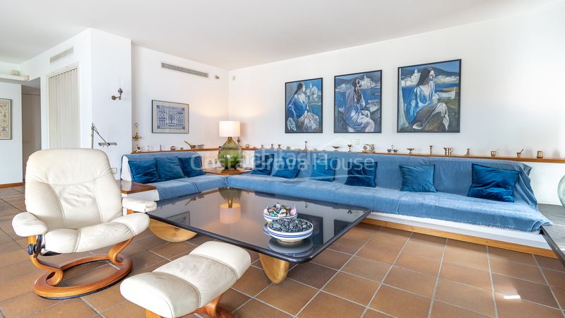 Foto e92f0396-dda0-4aa5-8f4c-124b929694b5. Casa amb calefacció aparcament a Cadaqués