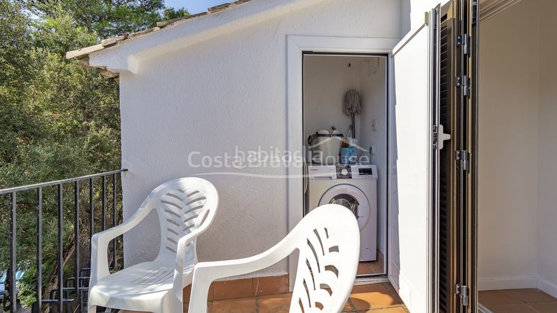 Foto 81ff5b33-aa92-4831-9d83-322fc3c0bd0a. Casa adossada amb aparcament piscina a Tamariu