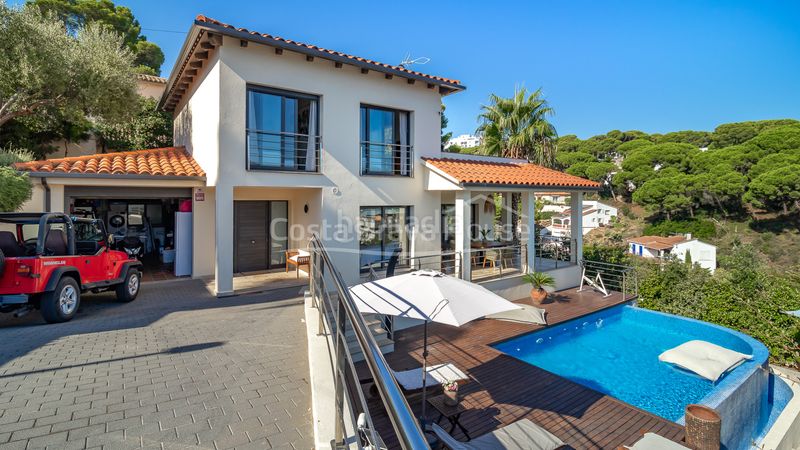 Foto 9c672c26-8d2d-4391-9da4-6ceba5e4886c. Casa amb calefacció aparcament piscina a platja de Pals Pals