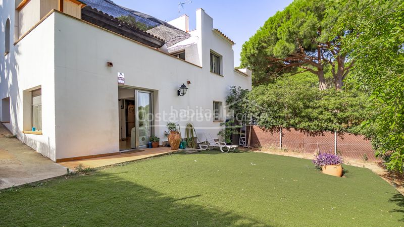 Foto 556ba052-e5e6-41aa-b359-ad48af261f3f. Maison avec chauffage parking piscine dans platja de Pals Pals