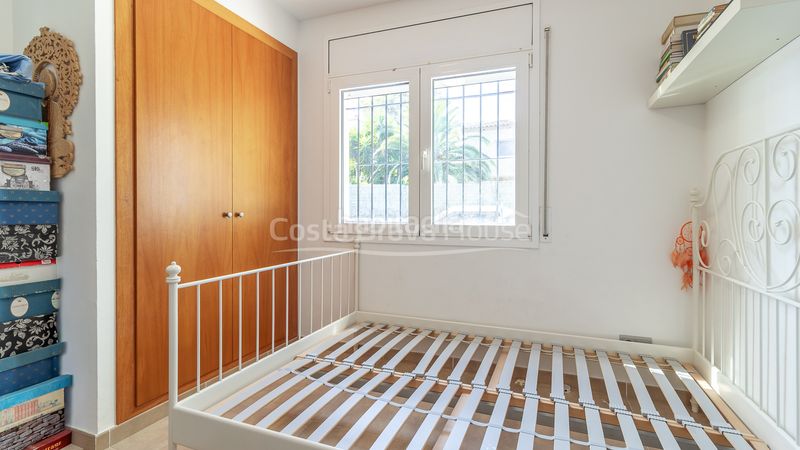 Foto a29dc18b-679c-4d21-b77e-e3e7fec6128d. Maison avec chauffage parking piscine dans platja de Pals Pals