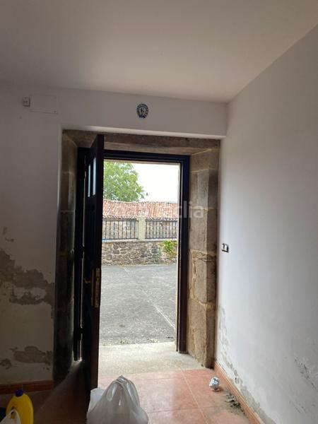 Foto 0d043365-f6d7-45db-bd47-c32f7a113110. Casa amb calefacció aparcament a Brión