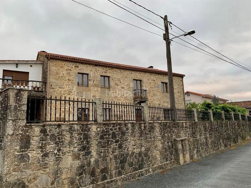 Foto 0e65b683-470d-42c6-9543-e023ece1eb02. Casa amb calefacció aparcament a Brión