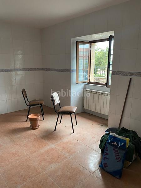 Foto 87d4f5aa-b304-4e09-bcd8-aea5d2a791fb. Casa amb calefacció aparcament a Brión