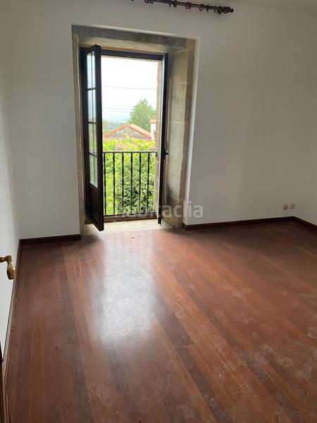 Foto e7c47ca6-3dc0-4e17-be51-8508d56350f8. Casa amb calefacció aparcament a Brión