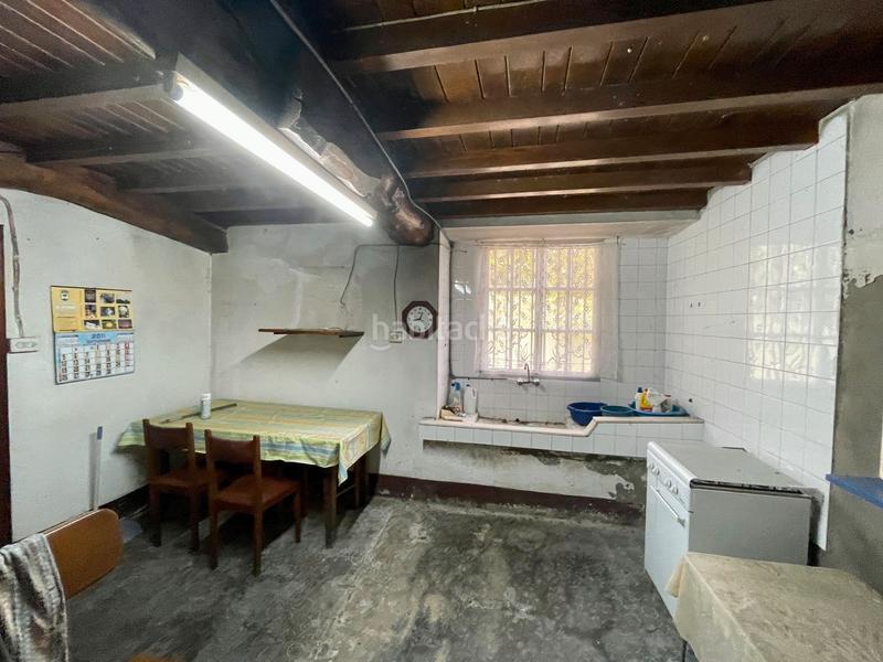 Foto 3a5d4509-a576-4644-98da-4ce416183d91. Casa amb aparcament a Pino (O)