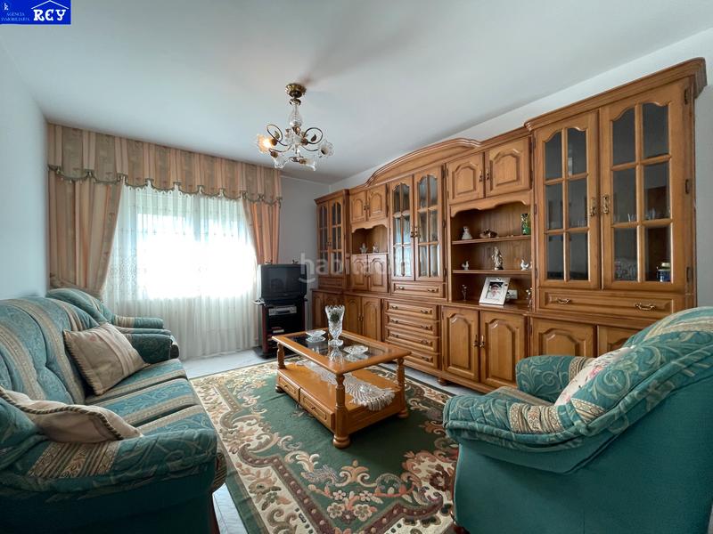 Foto 08d5ab4c-3370-4fd3-b77f-2f378aa00824. Casa  con finca en o pino para entrar a vivir en Pino (O)