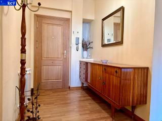 Alquiler Piso  Rúa de san pedro de mezonzo. Piso en alquiler estudiantes de 3 dormitorios ensanche santiago