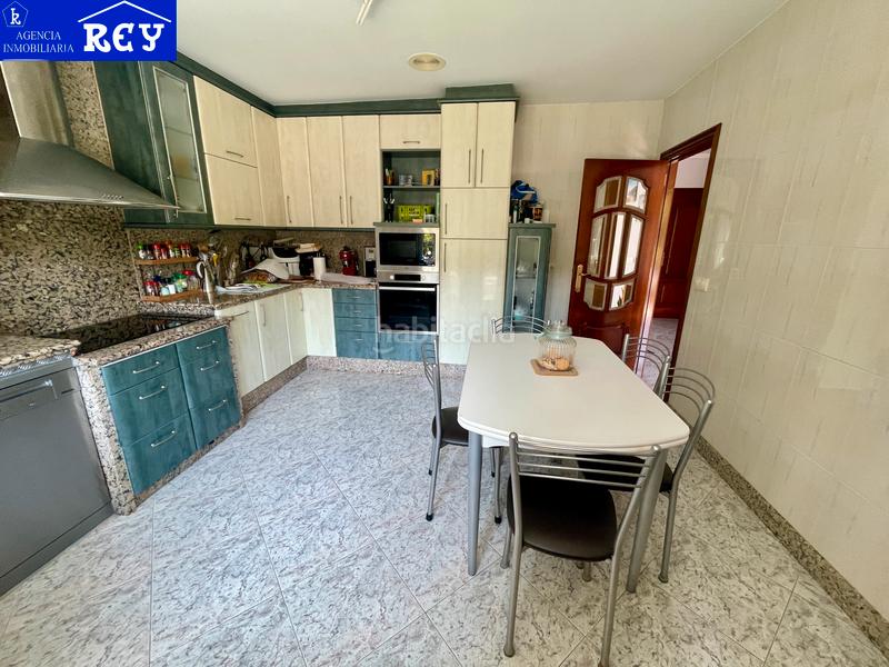 Foto 0e3b9eef-a305-4e2f-8548-87ada59ce8c5. Xalet amb aparcament a Bugallido Ames