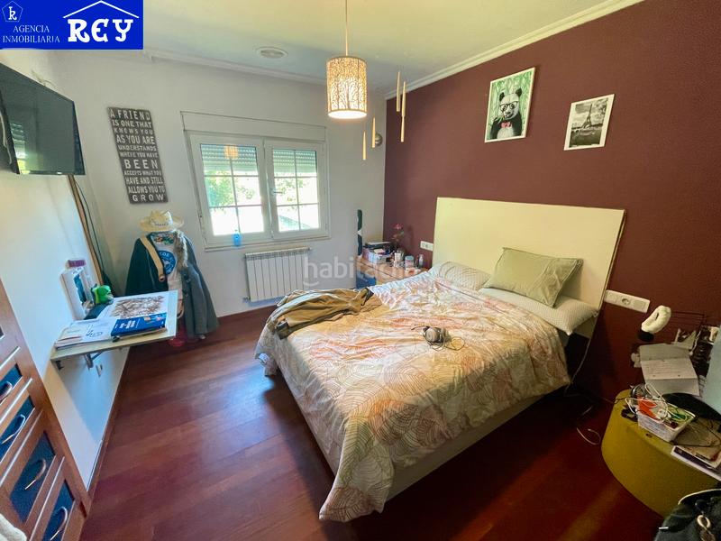 Foto 3c6dea43-3209-4053-967a-87dc1e763403. Xalet amb aparcament a Bugallido Ames