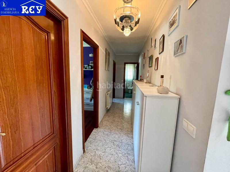 Foto 75b62008-343e-45bd-ae5b-41e5b22abb08. Xalet amb aparcament a Bugallido Ames