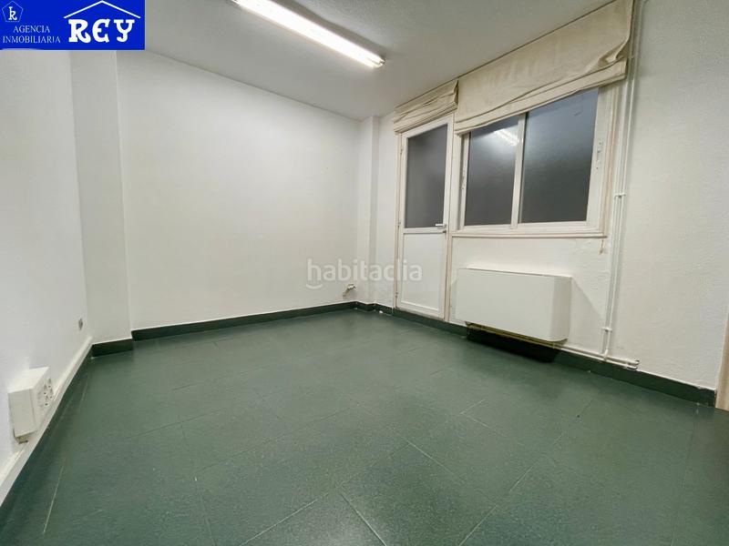 Foto 5101e404-40e0-494c-a218-8b256a89e334. Rent office space with heating in Ensanche - Sar Santiago de Compostela