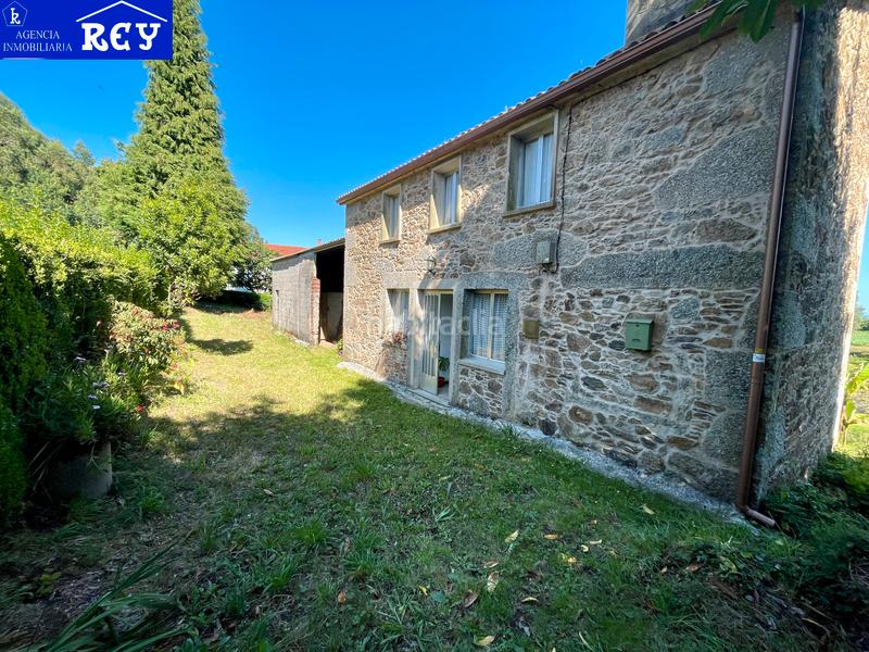 Foto b4ca4608-2638-4f1a-8c16-9a021a8ce107. Masía casa de piedra con finca - portomedal en Val do Dubra