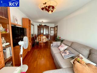 Appartement  Travesía da ramallosa 19. Piso de 3 dormitorios con garaje y trastero en ramallosa - teo