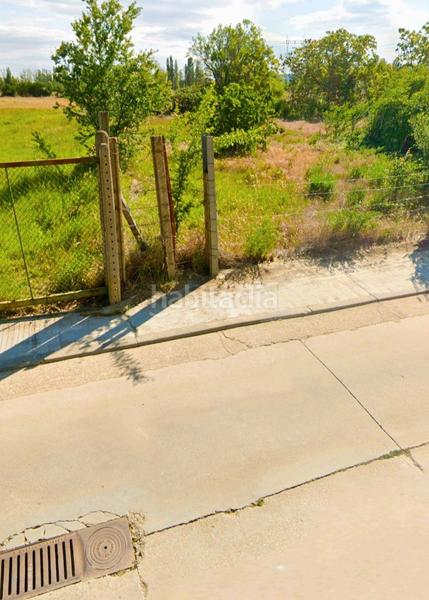 Foto bff3a0aa-f663-4f4d-abc4-441889bedee0. Terreno residenziale in paseo santimia 1 in Grijota