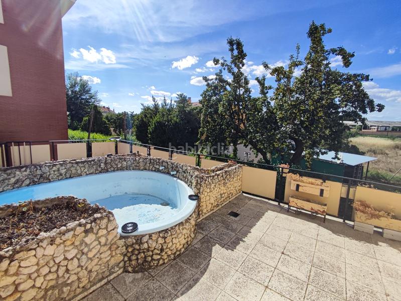 Foto 0740ca44-5ab2-402e-a289-2a41b7a48659. Casa con riscaldamento parcheggio piscina in Allende el Río Palencia