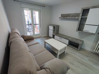 Affitto Appartamento  Plaza de juan xxiii. Piso recién reformado!