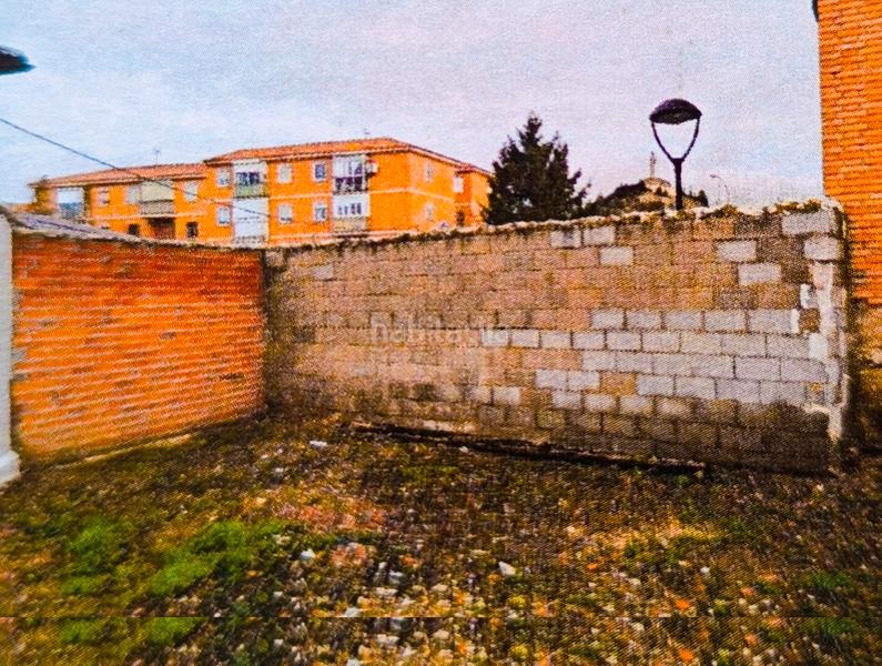 Foto 999bcd7e-7ae1-4d71-bee0-8ab75c1a3de9. Terreno residenziale in calle soria 13 in El Cristo Palencia