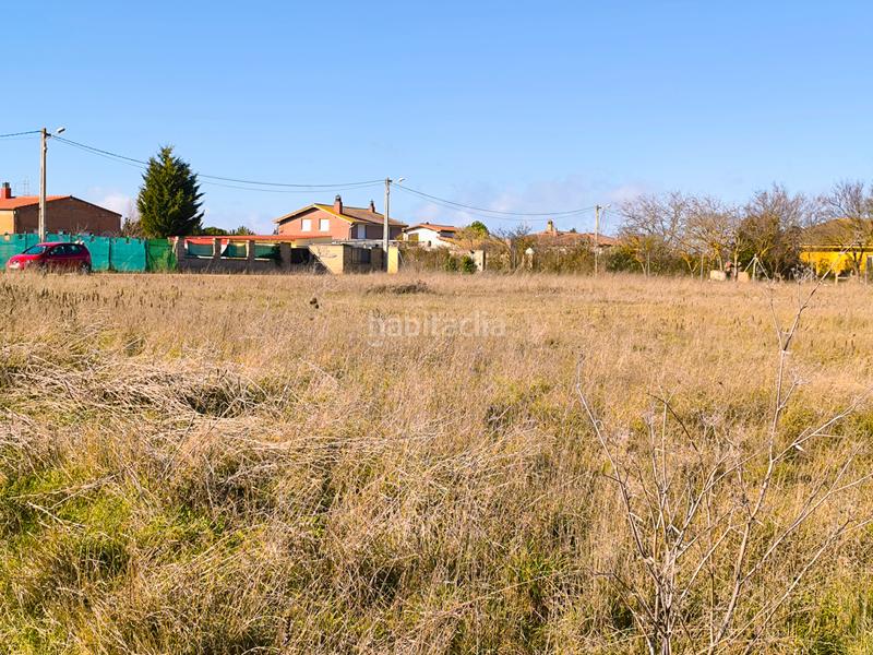 Foto cf229ea5-cf26-4cc9-9b58-c0f7af7a38e6. Fondo rustico in urbanización tarragoso 2 1 in Grijota