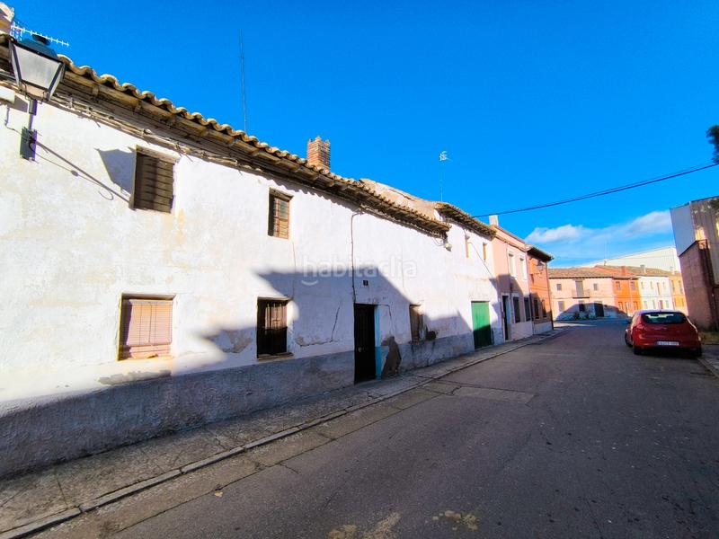 Foto b0c2436c-2743-42f4-9e1b-ff2f1b1be9e1. Casa con parcheggio in Villarramiel