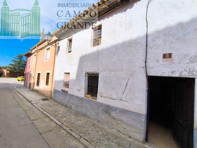 Foto bae6226f-4d77-4802-b9c5-0e9586dc9a90. Casa con parcheggio in Villarramiel