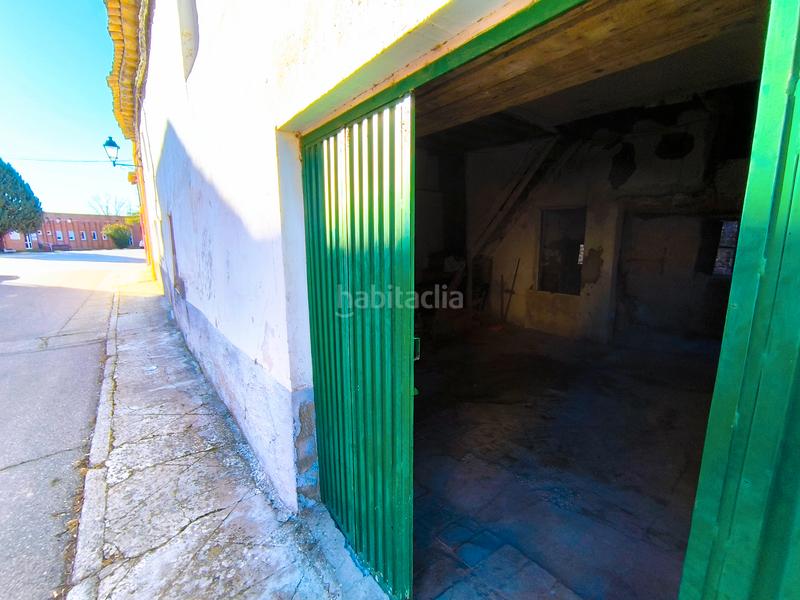 Foto ebe86dad-2f2b-403f-b9c3-00b4312fbbb9. Casa con parcheggio in Villarramiel