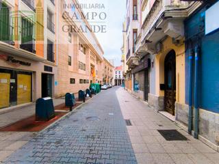 Local commercial à Calle valentín calderón 3