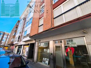 Local commercial à Calle cirilo tejerina 6
