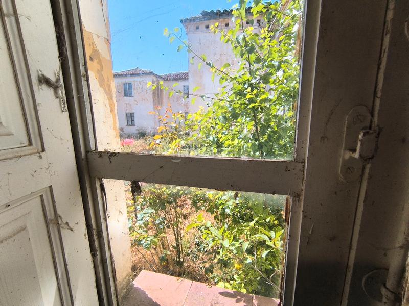 Foto 4a1154cf-2a96-47fc-8d4f-aa3337685c42. Casa in calle de josé arguello 15 in Meneses de Campos