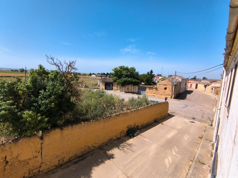 Foto 72229ba0-ff0f-43f3-907b-3e0f62672574. Casa in calle de josé arguello 15 in Meneses de Campos