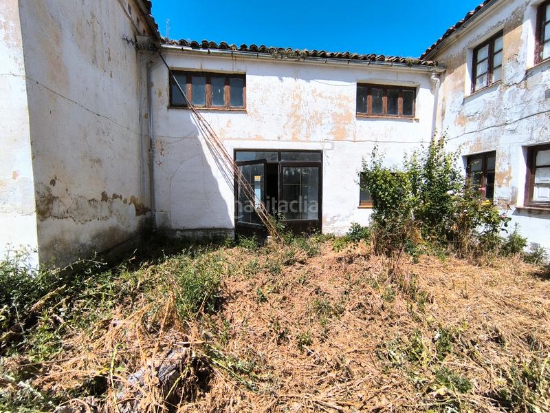 Foto a3de26d1-5d16-41c9-b157-9d3fffa359a2. Casa in calle de josé arguello 15 in Meneses de Campos