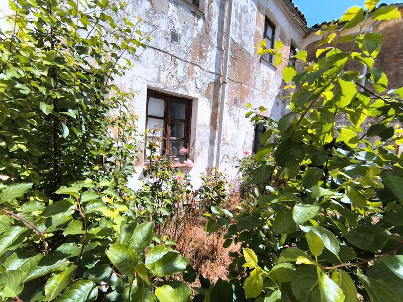 Foto a81fe1ad-fed8-4338-aee7-492484de6e57. Casa in calle de josé arguello 15 in Meneses de Campos